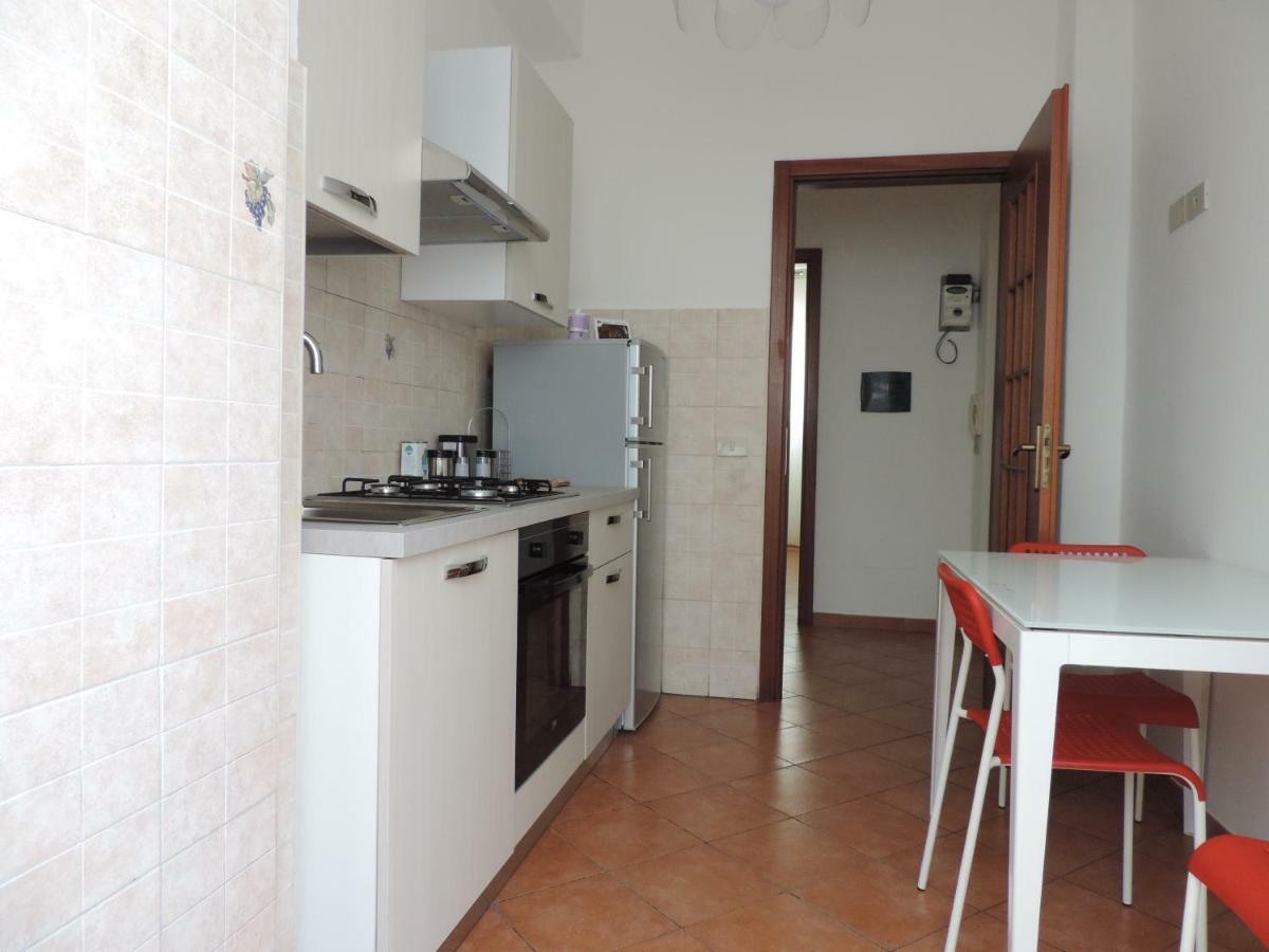 Lamezia Centro, Appartamento Giorgia Ламеция-Терме Экстерьер фото